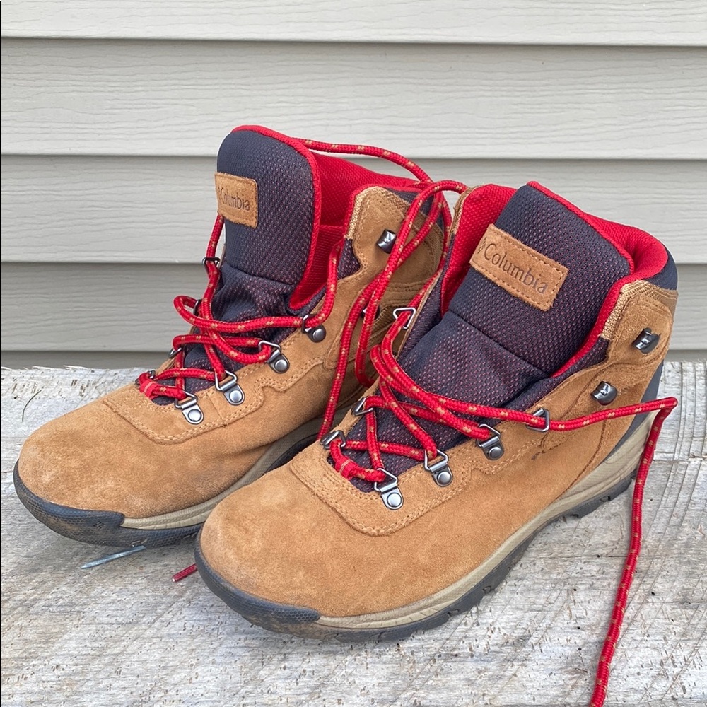 Columbia Brown and Red Hiking Boots